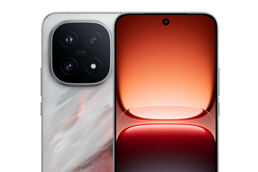 iQOO 15 Ultra Launches in China With Snapdragon 8 Elite Gen 5, 7,400mAh Battery, 8K Camera