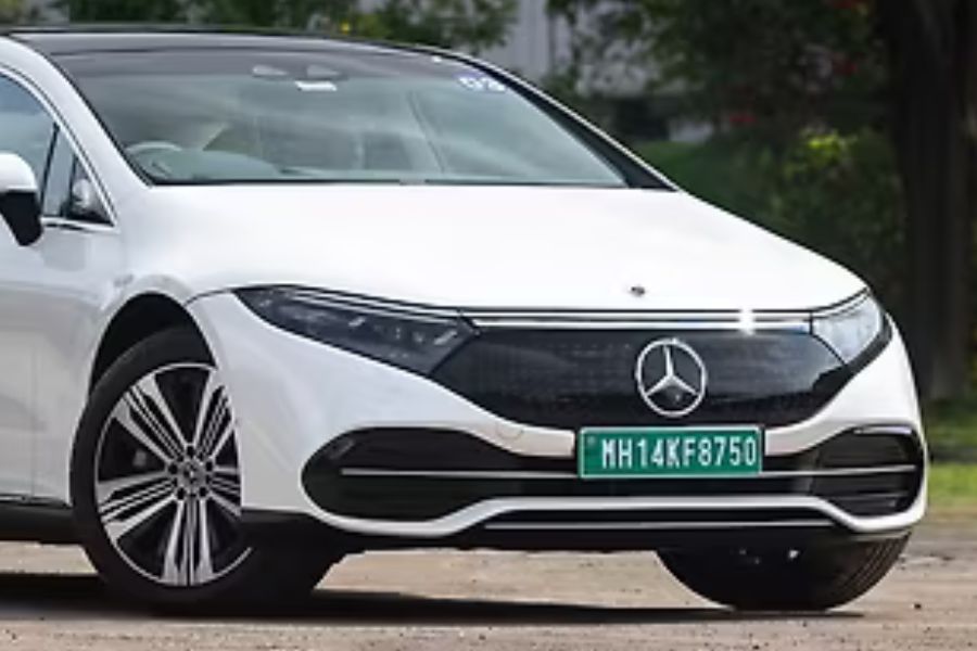 Samsung SDI Lands First Mercedes-Benz EV Battery Deal, Targets Next-Gen Electric SUVs