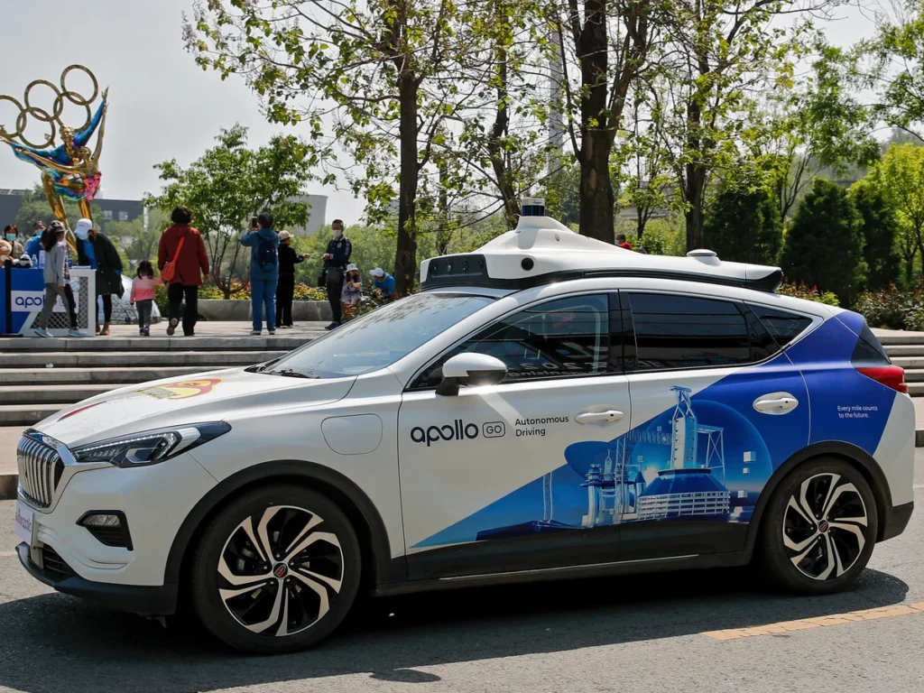 Baidu Robotaxis Begin London Trials With Lyft